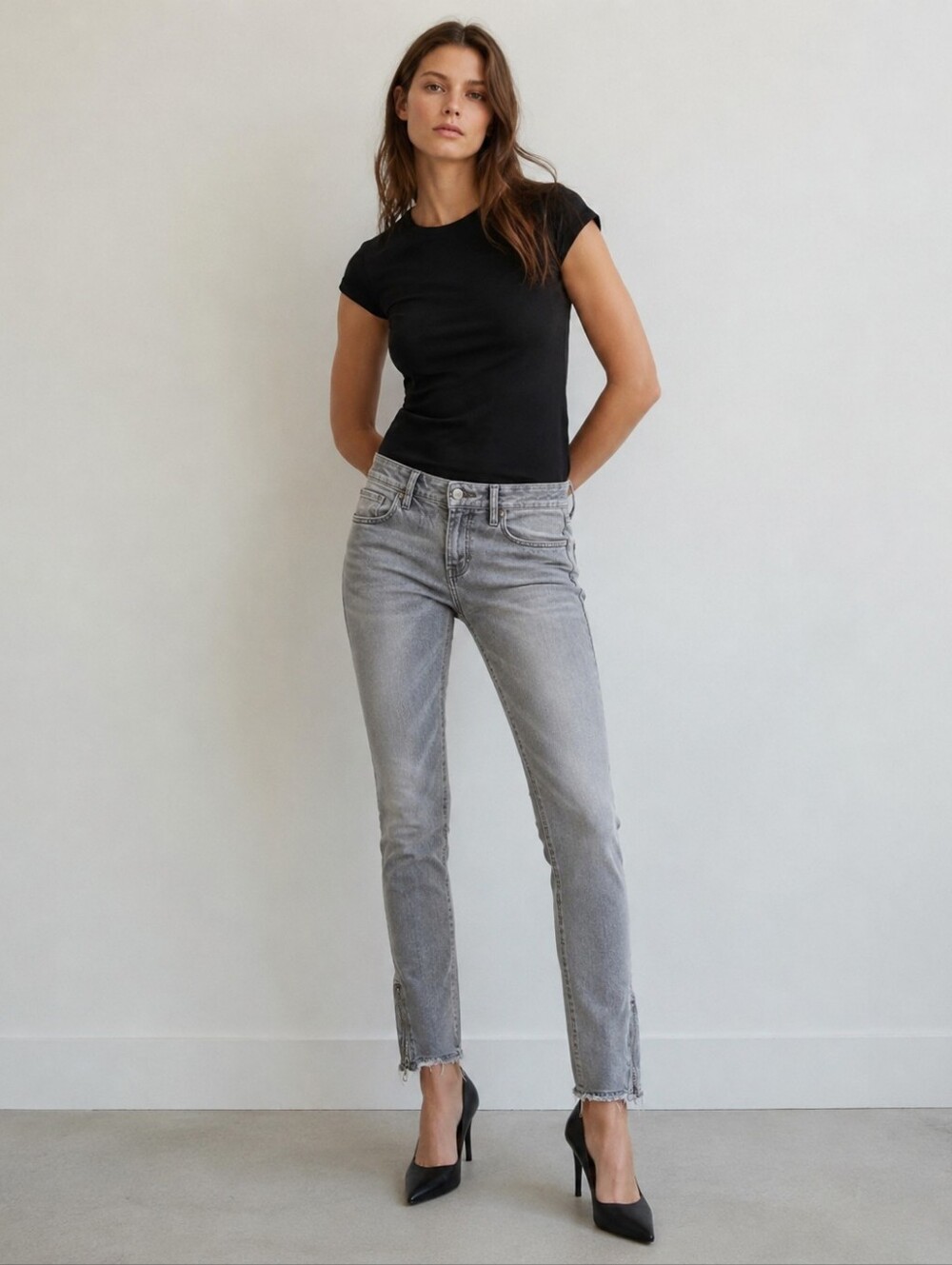 Burberry Brit Women's Grey Skinny Jeans